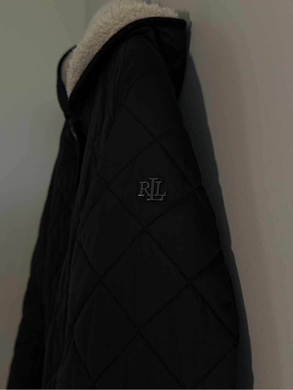 Lauren Ralph Lauren Women M Black Quilted Coat Faux Fur Hood Equestrian Lined - Picture 9 of 14